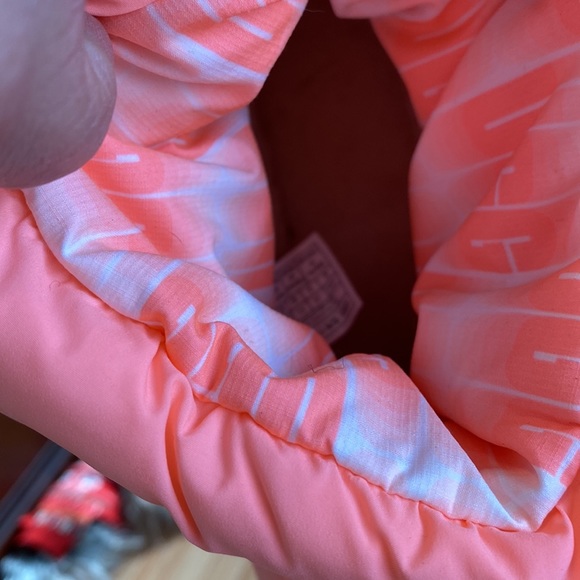 UGG Boots - Picture 6 of 7